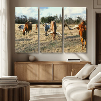 39144651-MGV-CV-36X24-Texas Longhorns Wall Art Canvas Print, Framed Rustic Farm Scene Art Picture Print, Western Cattle Perfect Rustic Farmhouse Decor
