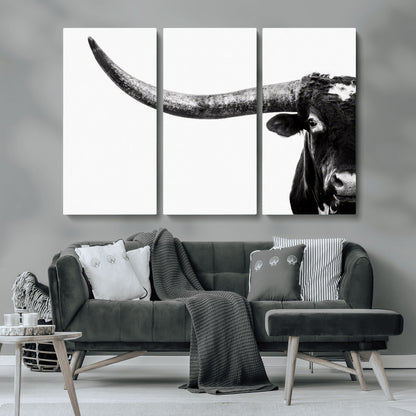31699-MGV-CV-36X24-Longhorn Wall Art – Black and White Texas Longhorn Cow Canvas Print, Rustic Western Farmhouse Artwork for Living Room, Bedroom or