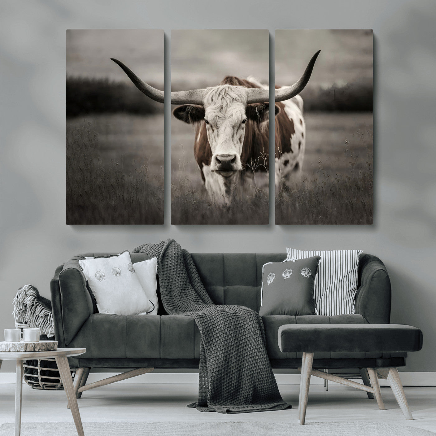 69238-MGV-CV-36X24-Longhorn Bull Wall Art – Rustic Black and White Texas Cattle Canvas Print, Western Farmhouse Animal Photography for Living Room,