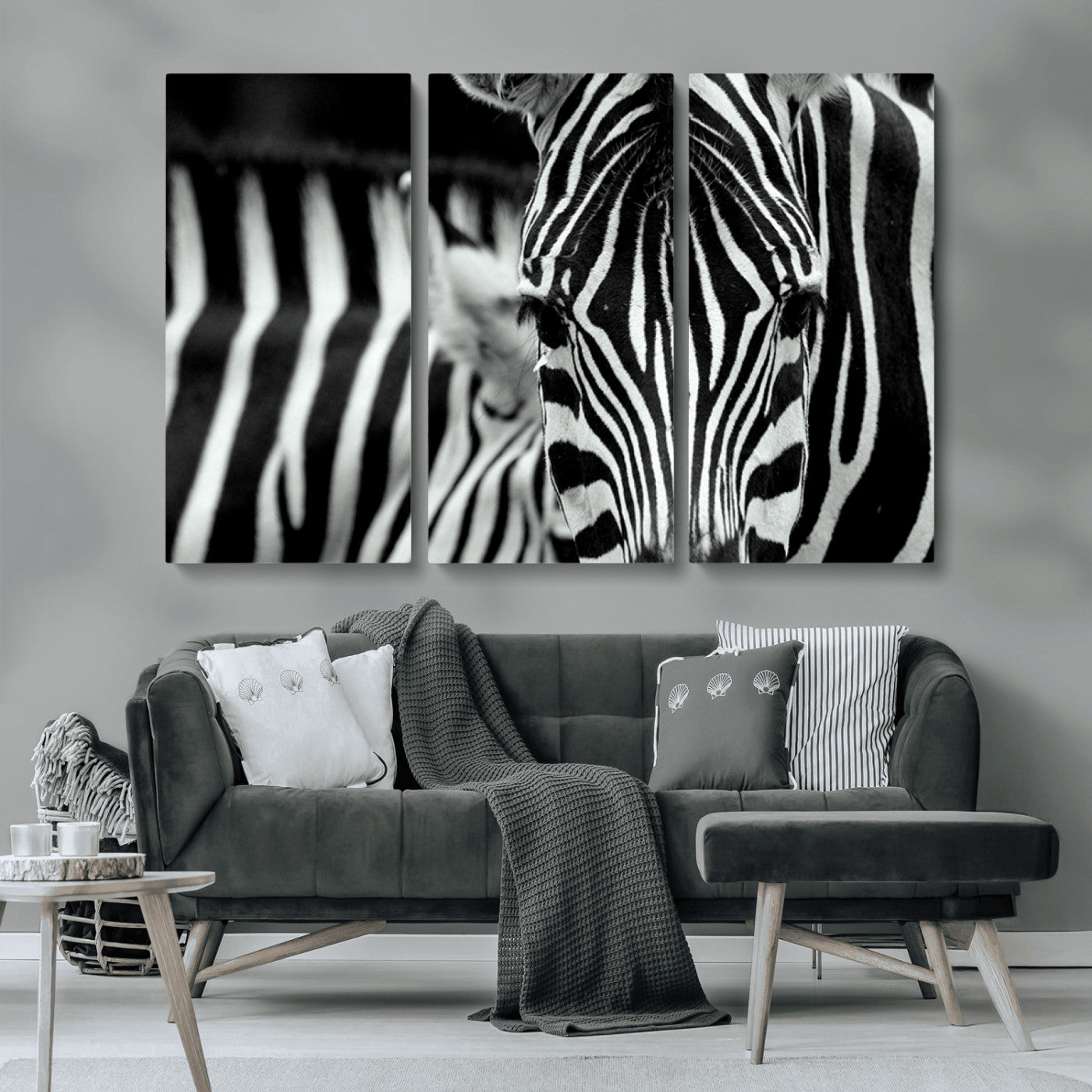 43631-MGV-CV-36X24-Black and White Zebra Wall Art – Modern Animal Print Canvas Artwork for Living Room, Bedroom, or Office Decor