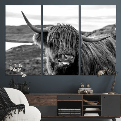 83810-MGV-CV-36X24-Highland Cow Wall Art – Black and White Highland Cattle Print, Rustic Farmhouse Animal Decor for Living Room
