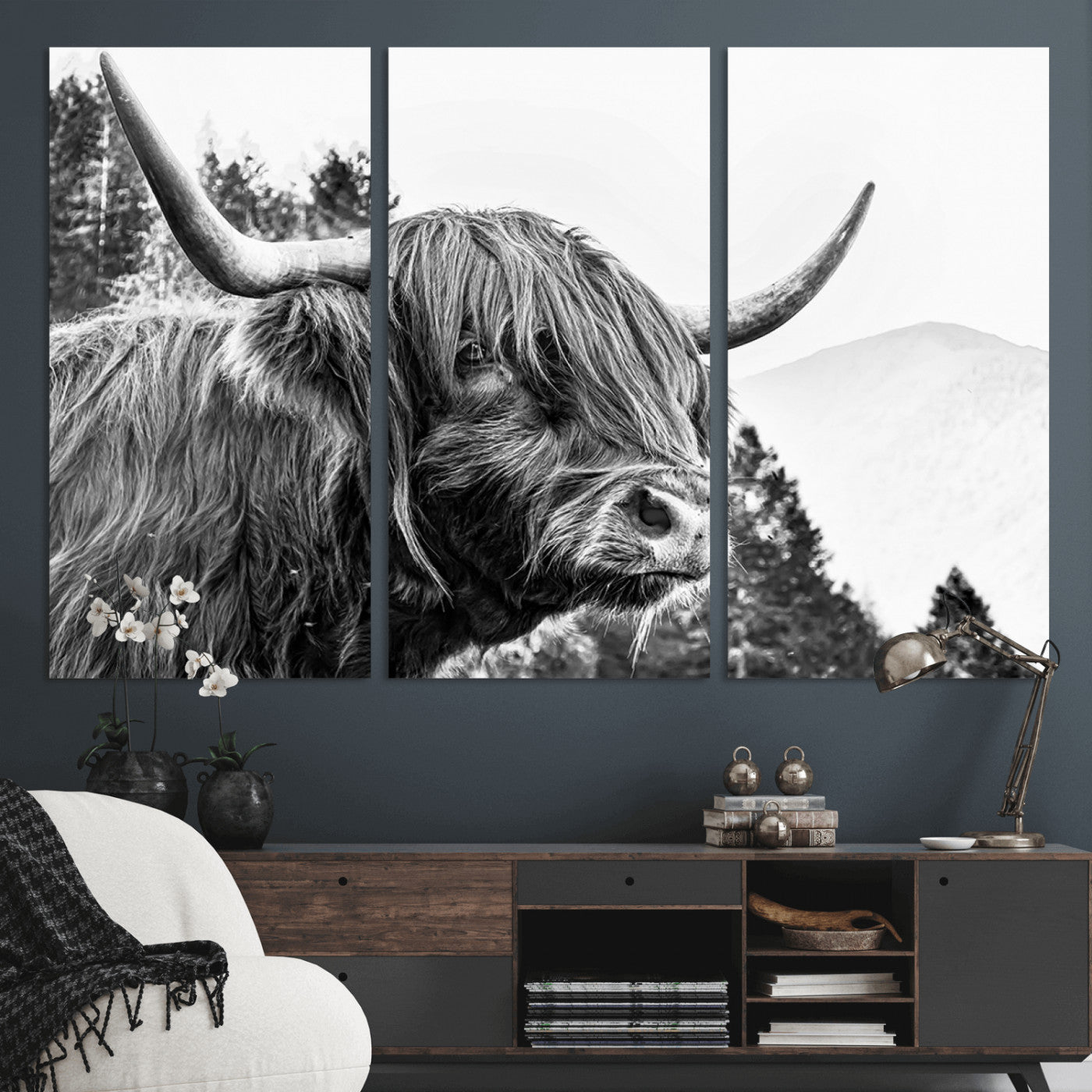 61570-MGV-CV-36X24-Highland Cow Wall Art – Black and White Scottish Bull Canvas Print, Rustic Farmhouse Animal Decor for Living Room, Bedroom, or