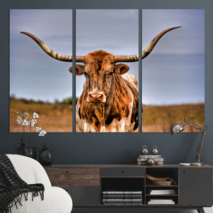 18594-MGV-CV-36X24-Texas Longhorn Bull Wall Art – Rustic Western Cattle Canvas Print, Country Farmhouse Decor for Living Room, Office or Cabin