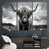 17924-MGV-CV-36X24-Highland Cow Wall Art – Black and White Rustic Longhorn Cattle Canvas Print, Farmhouse Animal Photography Decor for Country Home