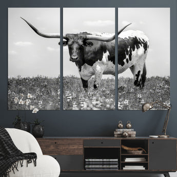 94709-MGV-CV-36X24-Texas Longhorn Wall Art – Black and White Bull Photography Canvas Print, Western Farmhouse Wall Decor for Living Room, Office or