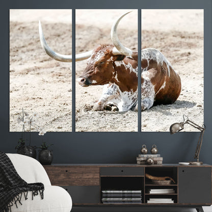 89096667-MGV-CV-36X24-Texas Longhorn Wall Art – Rustic Western Canvas Print, Cattle Photography Decor for Ranch House, Living Room, Office, Man Cave