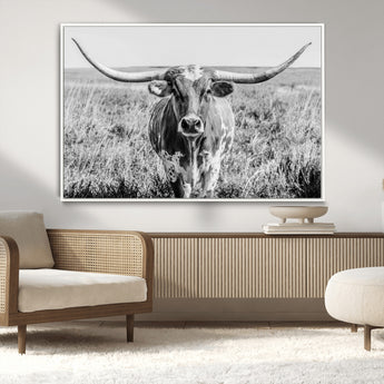 77320-MGV-CV-36X24-Texas Longhorn Wall Art – Black and White Western Cattle Canvas Print, Rustic Farmhouse Animal Photography Decor for Living Room,