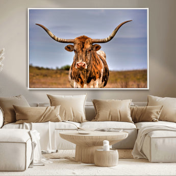 18594-MGV-CV-36X24-Texas Longhorn Bull Wall Art – Rustic Western Cattle Canvas Print, Country Farmhouse Decor for Living Room, Office or Cabin