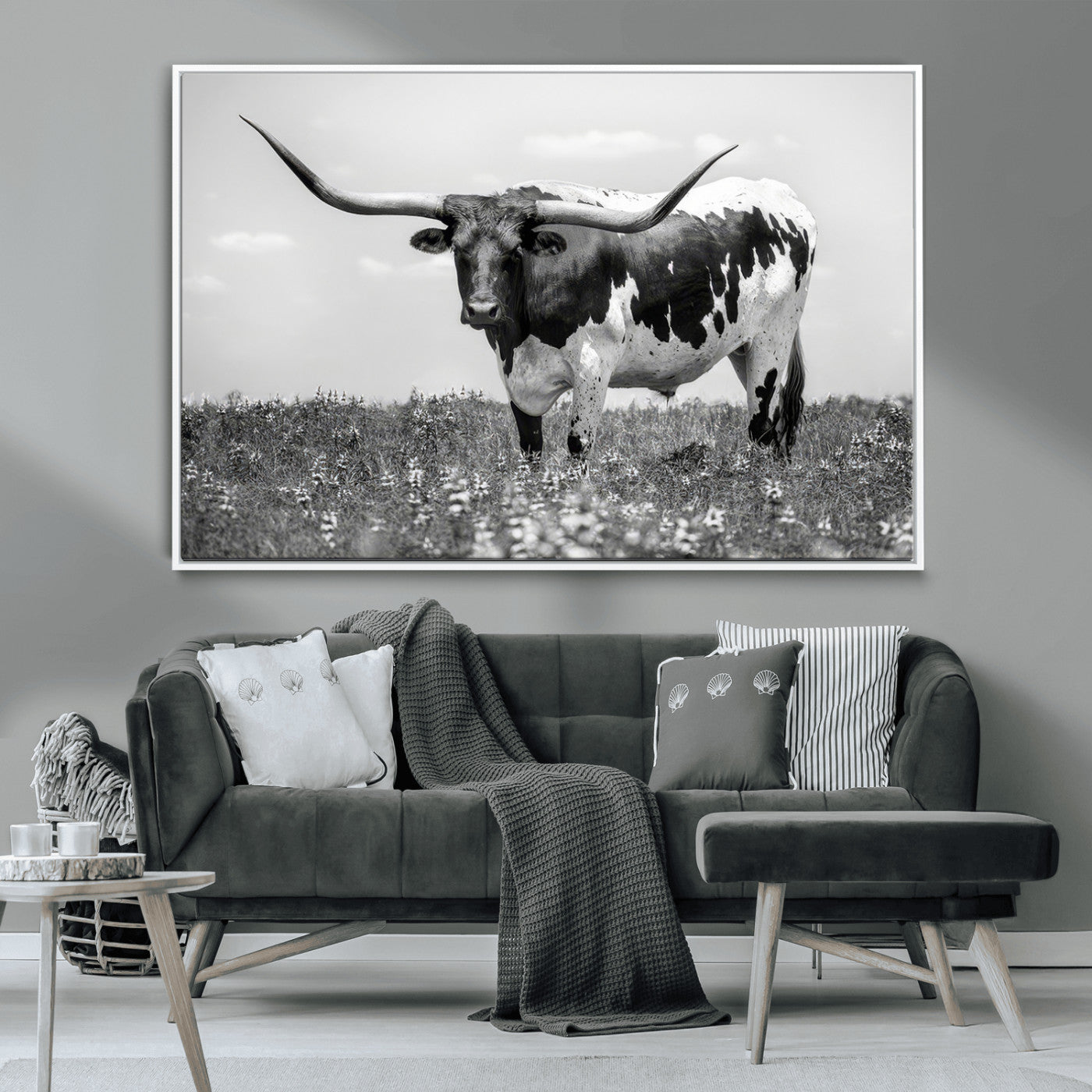 94709-MGV-CV-36X24-Texas Longhorn Wall Art – Black and White Bull Photography Canvas Print, Western Farmhouse Wall Decor for Living Room, Office or