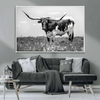 94709-MGV-CV-36X24-Texas Longhorn Wall Art – Black and White Bull Photography Canvas Print, Western Farmhouse Wall Decor for Living Room, Office or