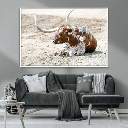 89096667-MGV-CV-36X24-Texas Longhorn Wall Art – Rustic Western Canvas Print, Cattle Photography Decor for Ranch House, Living Room, Office, Man Cave