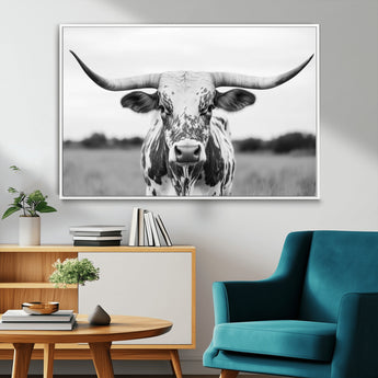 20272-MGV-CV-36X24-Texas Longhorn Wall Art – Black and White Cowboy Western Canvas Print, Rustic Farmhouse Cattle Photography Decor for Ranch, Barn