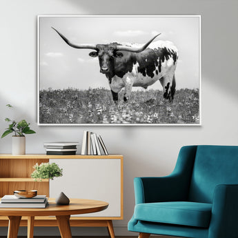 83785-MGV-CV-36X24-Texas Longhorn Wall Art Canvas Print, Framed Horned Bull Art Picture Print, Monochrome Cattle Perfect Rustic Western Decor Artwork