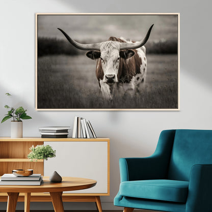 69238-MGV-CV-36X24-Longhorn Bull Wall Art – Rustic Black and White Texas Cattle Canvas Print, Western Farmhouse Animal Photography for Living Room,