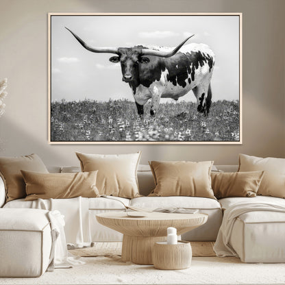 94709-MGV-CV-36X24-Texas Longhorn Wall Art – Black and White Bull Photography Canvas Print, Western Farmhouse Wall Decor for Living Room, Office or
