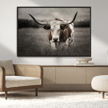 69238-MGV-CV-36X24-Longhorn Bull Wall Art – Rustic Black and White Texas Cattle Canvas Print, Western Farmhouse Animal Photography for Living Room,