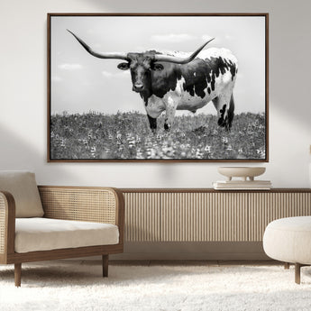 94709-MGV-CV-36X24-Texas Longhorn Wall Art – Black and White Bull Photography Canvas Print, Western Farmhouse Wall Decor for Living Room, Office or