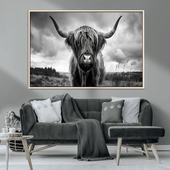 17924-MGV-CV-36X24-Highland Cow Wall Art – Black and White Rustic Longhorn Cattle Canvas Print, Farmhouse Animal Photography Decor for Country Home