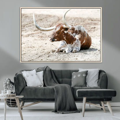 89096667-MGV-CV-36X24-Texas Longhorn Wall Art – Rustic Western Canvas Print, Cattle Photography Decor for Ranch House, Living Room, Office, Man Cave