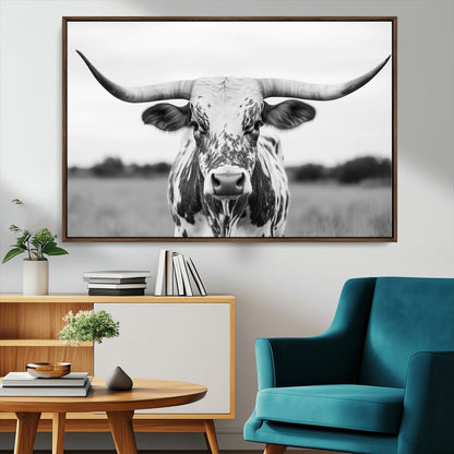 20272-MGV-CV-36X24-Texas Longhorn Wall Art – Black and White Cowboy Western Canvas Print, Rustic Farmhouse Cattle Photography Decor for Ranch, Barn