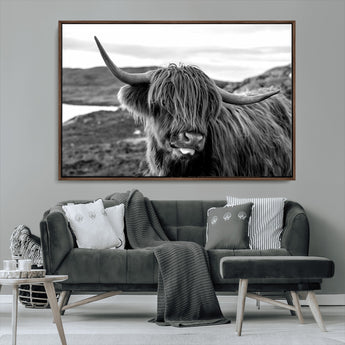 83810-MGV-CV-36X24-Highland Cow Wall Art – Black and White Highland Cattle Print, Rustic Farmhouse Animal Decor for Living Room