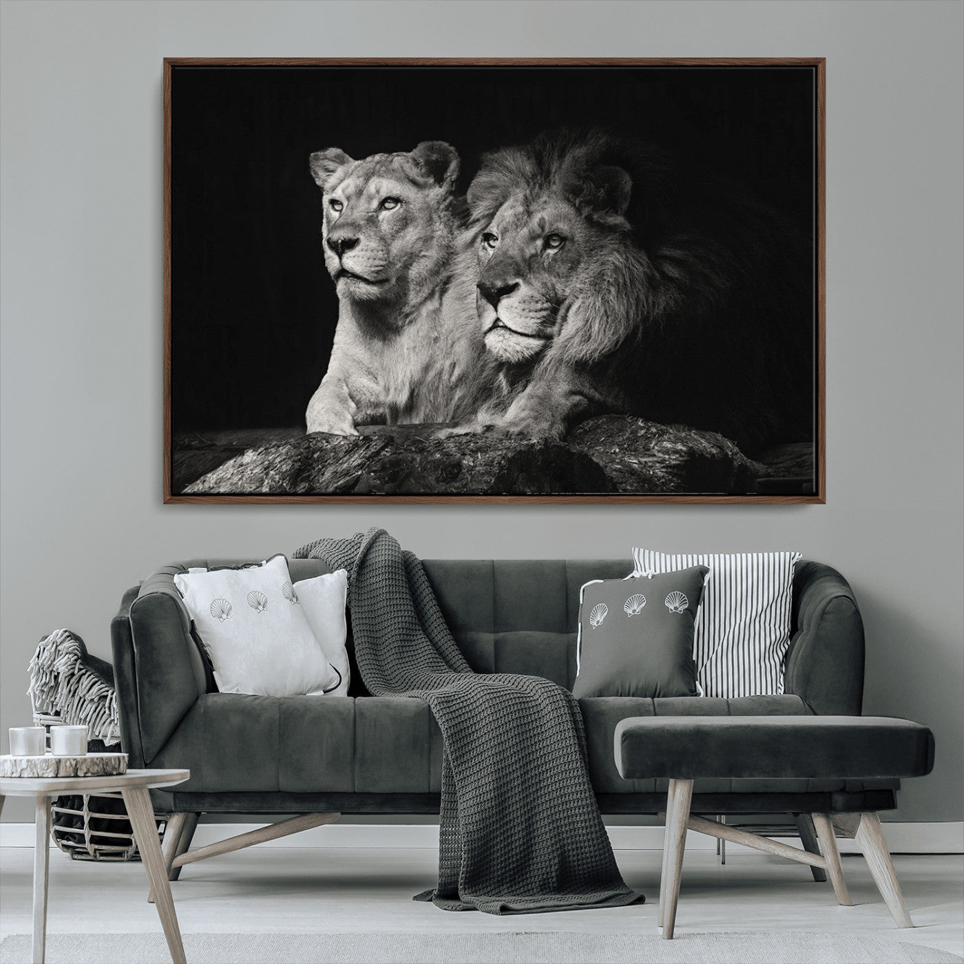 80013-MGV-CV-36X24-Lion and Lioness Wall Art – Black and White Wildlife Photography Canvas Print, African Safari Animal Decor for Office, Bedroom