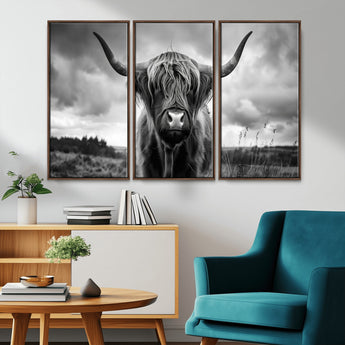 17924-MGV-CV-36X24-Highland Cow Wall Art – Black and White Rustic Longhorn Cattle Canvas Print, Farmhouse Animal Photography Decor for Country Home