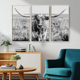77320-MGV-CV-36X24-Texas Longhorn Wall Art – Black and White Western Cattle Canvas Print, Rustic Farmhouse Animal Photography Decor for Living Room,