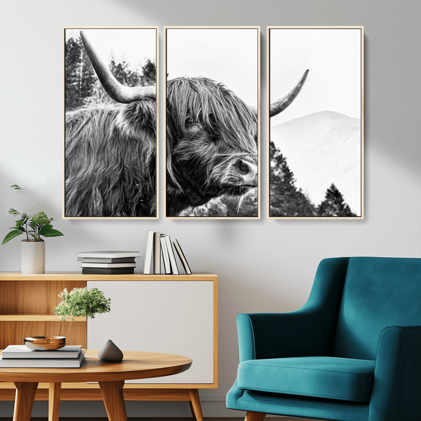 61570-MGV-CV-36X24-Highland Cow Wall Art – Black and White Scottish Bull Canvas Print, Rustic Farmhouse Animal Decor for Living Room, Bedroom, or