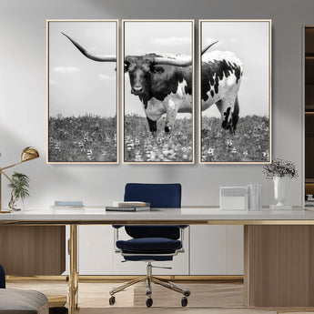 83785-MGV-CV-36X24-Texas Longhorn Wall Art Canvas Print, Framed Horned Bull Art Picture Print, Monochrome Cattle Perfect Rustic Western Decor Artwork