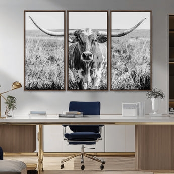 77320-MGV-CV-36X24-Texas Longhorn Wall Art – Black and White Western Cattle Canvas Print, Rustic Farmhouse Animal Photography Decor for Living Room,