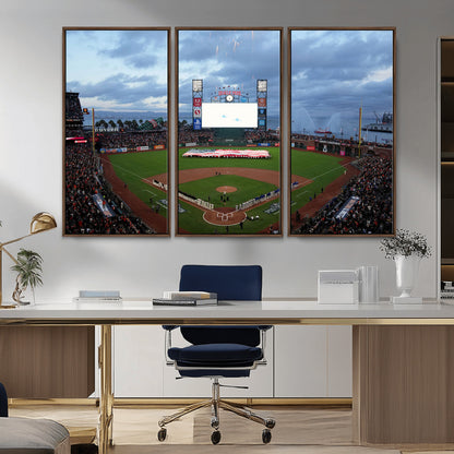 44631-MGV-CV-36X24-Oracle Park Stadium Wall Art Canvas Print, Framed San Francisco Giants Art Picture Print, Giants Stadium Field Perfect Sports Room