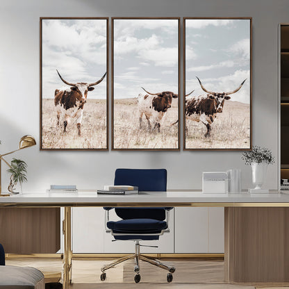 65621083-MGV-CV-36X24-Texas Longhorn Wall Art – Rustic Western Cattle Canvas Print, Southwestern Ranch Photography Decor for Living Room, Office,