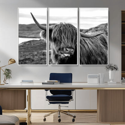 83810-MGV-CV-36X24-Highland Cow Wall Art – Black and White Highland Cattle Print, Rustic Farmhouse Animal Decor for Living Room or Office