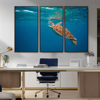 91440-MGV-CV-36X24-Sea Turtle Wall Art – Ocean Turtle Canvas Print, Underwater Marine Life Decor for Living Room, Office, Beach House or Bathroom