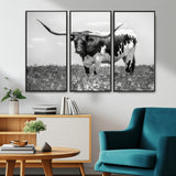 94709-MGV-CV-36X24-Texas Longhorn Wall Art – Black and White Bull Photography Canvas Print, Western Farmhouse Wall Decor for Living Room, Office or