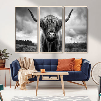 17924-MGV-CV-36X24-Highland Cow Wall Art – Black and White Rustic Longhorn Cattle Canvas Print, Farmhouse Animal Photography Decor for Country Home