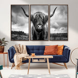 17924-MGV-CV-36X24-Highland Cow Wall Art – Black and White Rustic Longhorn Cattle Canvas Print, Farmhouse Animal Photography Decor for Country Home
