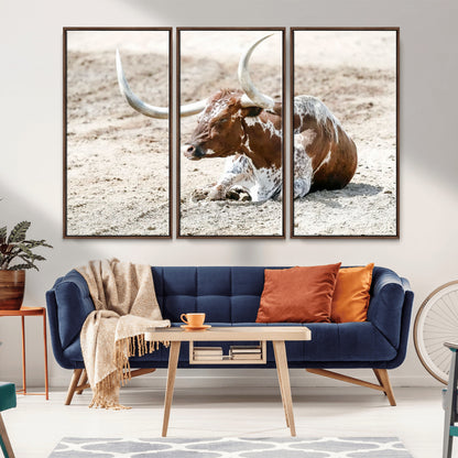 89096667-MGV-CV-36X24-Texas Longhorn Wall Art – Rustic Western Canvas Print, Cattle Photography Decor for Ranch House, Living Room, Office, Man Cave