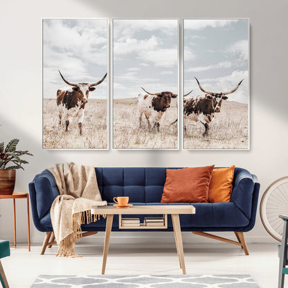 65621083-MGV-CV-36X24-Texas Longhorn Wall Art – Rustic Western Cattle Canvas Print, Southwestern Ranch Photography Decor for Living Room, Office,