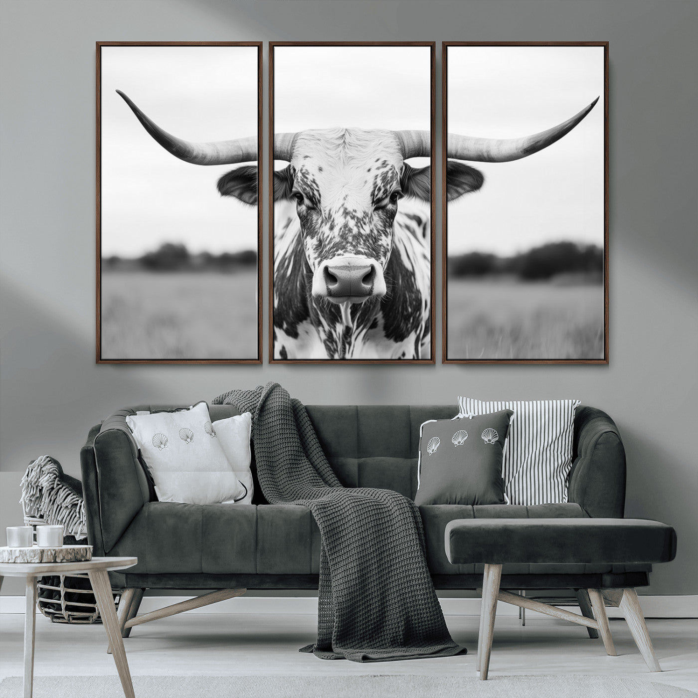 20272-MGV-CV-36X24-Highland Cow Wall Art – Black and White Western Longhorn Canvas Print, Farmhouse Living Room Decor Southwestern Animal Artwork for