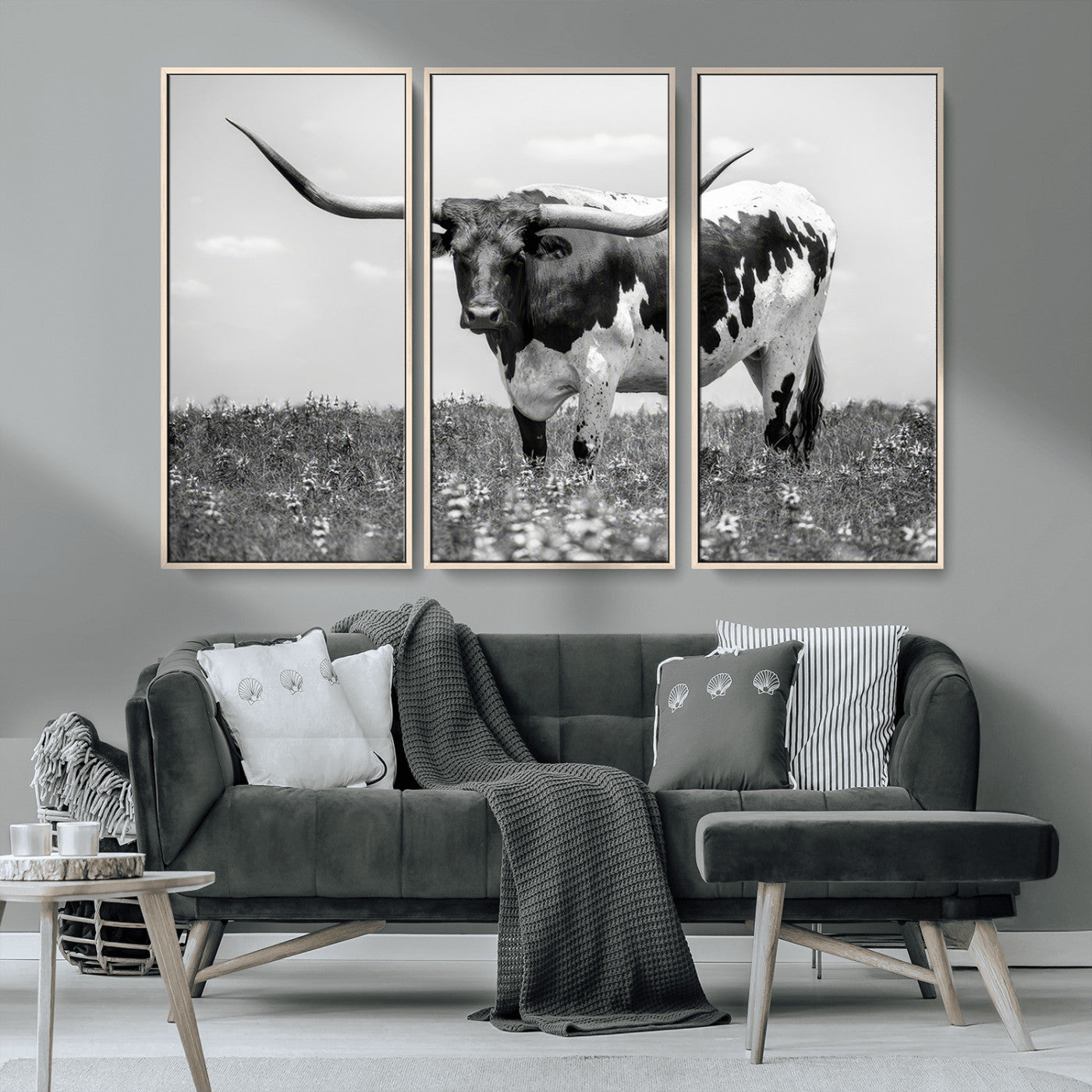 94709-MGV-CV-36X24-Texas Longhorn Wall Art – Black and White Bull Photography Canvas Print, Western Farmhouse Wall Decor for Living Room, Office or