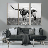 94709-MGV-CV-36X24-Texas Longhorn Wall Art – Black and White Bull Photography Canvas Print, Western Farmhouse Wall Decor for Living Room, Office or