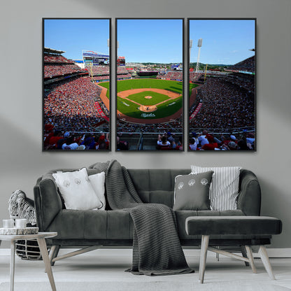 90998-MGV-CV-36X24-Baseball Stadium Wall Art – Canvas Print Day Game Field Packed Crowd Bright Blue Sky Sports Photography, Classic Decor for Game