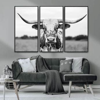 20272-MGV-CV-36X24-Texas Longhorn Wall Art – Black and White Cowboy Western Canvas Print, Rustic Farmhouse Cattle Photography Decor for Ranch, Barn
