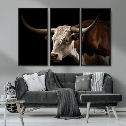 27414857-MGV-CV-36X24-Texas Longhorn Bull Canvas Wall Art – Rustic Western Farmhouse Decor, Brown & White Cow Portrait, Animal Print for Ranch Home
