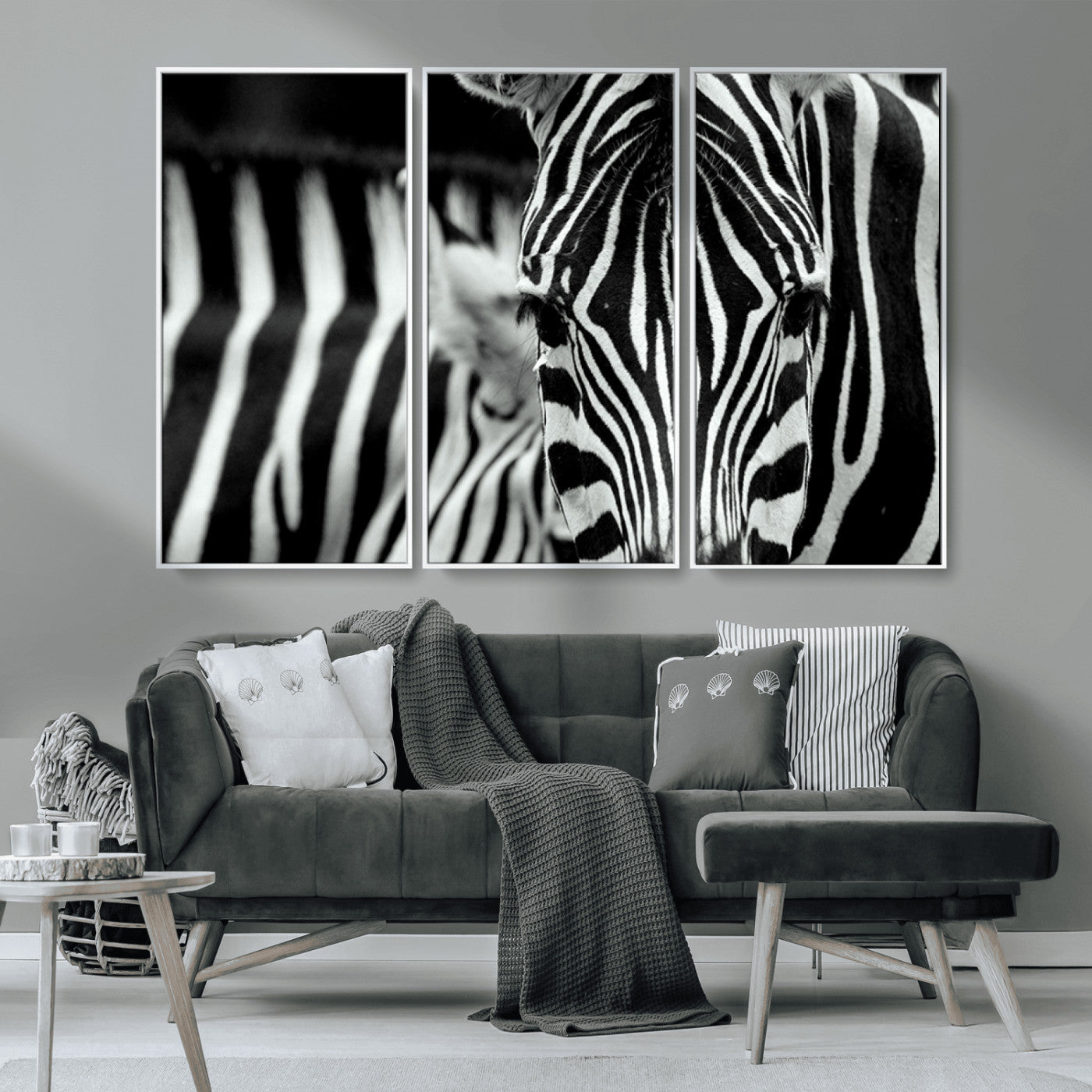 43631-MGV-CV-36X24-Black and White Zebra Wall Art – Modern Animal Print Canvas Artwork for Living Room, Bedroom, or Office Decor