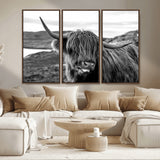 83810-MGV-CV-36X24-Highland Cow Wall Art – Black and White Highland Cattle Print, Rustic Farmhouse Animal Decor for Living Room or Office