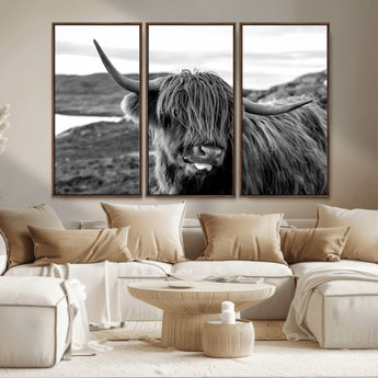 83810-MGV-CV-36X24-Highland Cow Wall Art – Black and White Highland Cattle Print, Rustic Farmhouse Animal Decor for Living Room or Office