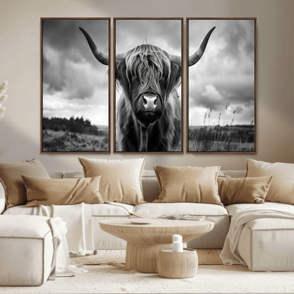 17924-MGV-CV-36X24-Highland Cow Wall Art – Black and White Rustic Longhorn Cattle Canvas Print, Farmhouse Animal Photography Decor for Country Home